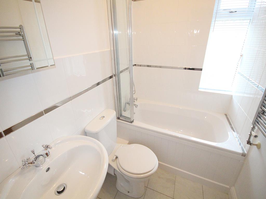 2 bedroom terraced house SSTC in Barnoldswick - 2015-05-19 15.09.37.jpg